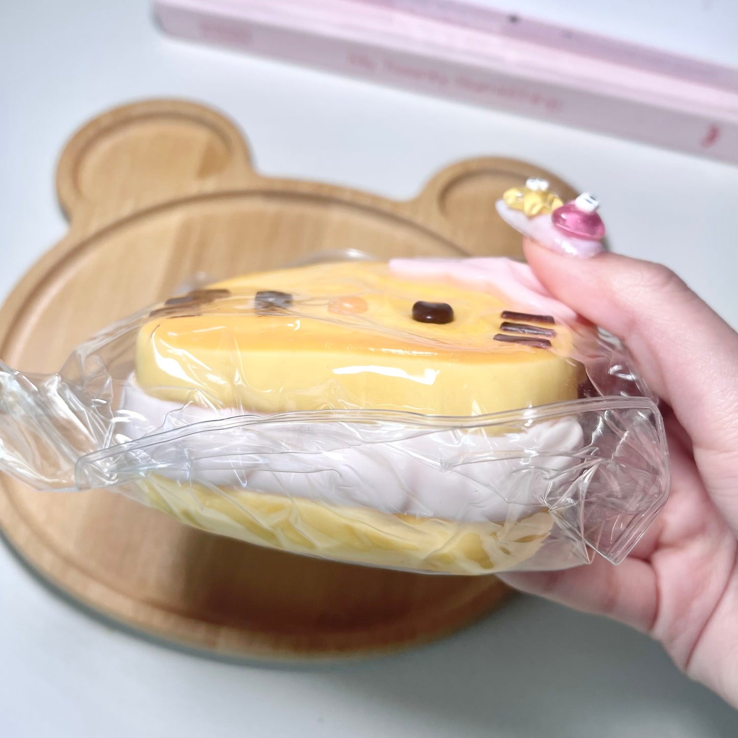 Hello Kitty Pink Ice Cream Sandwich Taba Squishy