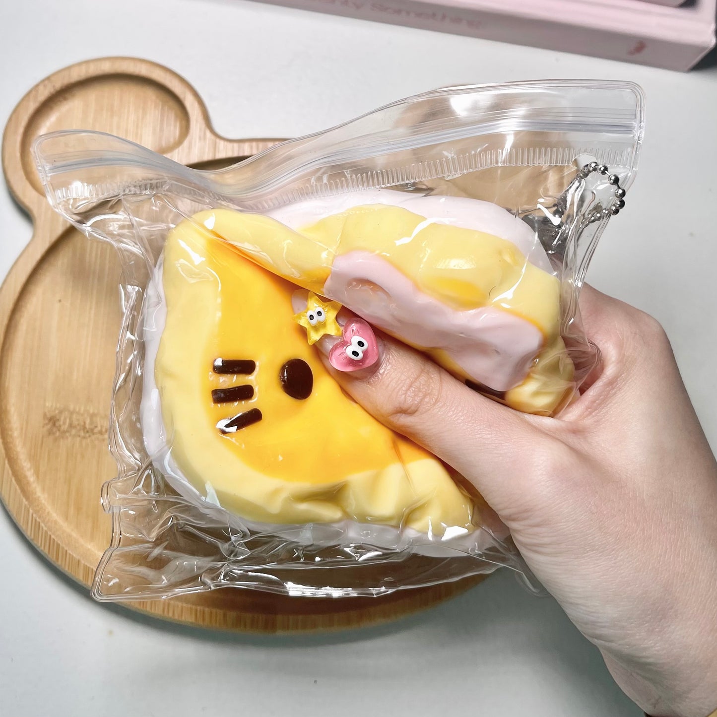 Hello Kitty Pink Ice Cream Sandwich Taba Squishy
